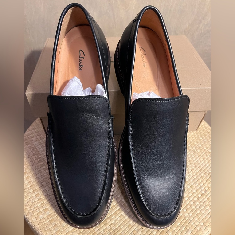 Clarks Atticus Edge Black Loafer 8.5M new in box - Picture 7 of 10
